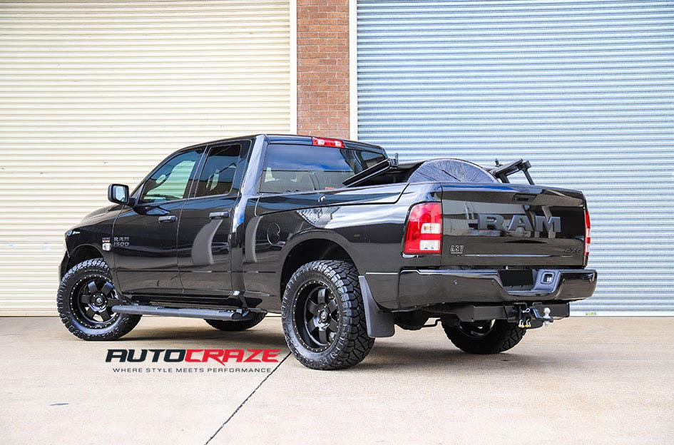 DODGE RAM PODIUM SATIN BLACK
